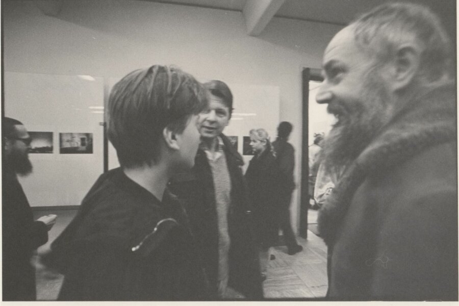 vlevo Jiří Valoch, uprostřed Antonín Dufek, napravo Rostislav Košťál